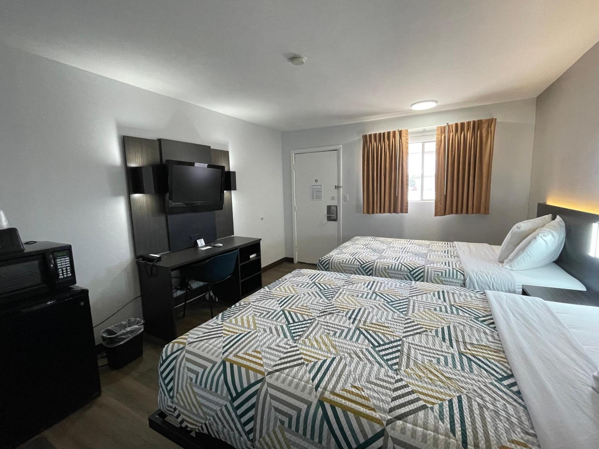 Motel 6 Artesia, Nm Eksteriør bilde