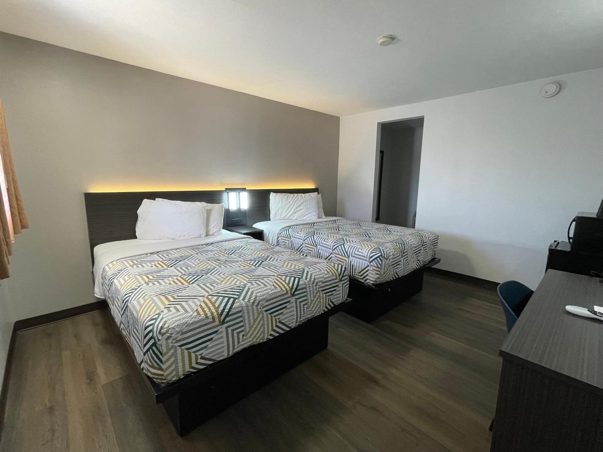 Motel 6 Artesia, Nm Eksteriør bilde