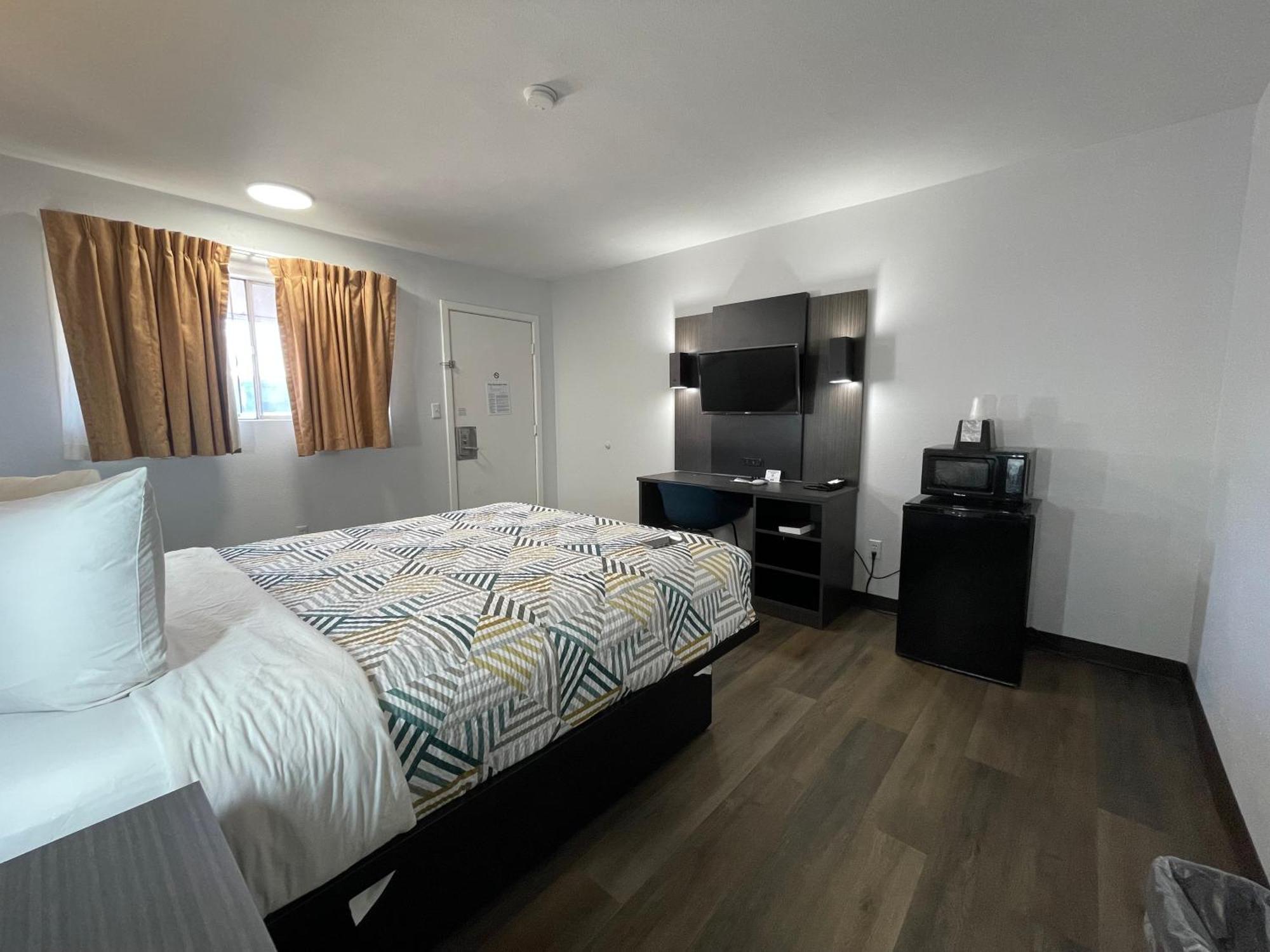 Motel 6 Artesia, Nm Eksteriør bilde