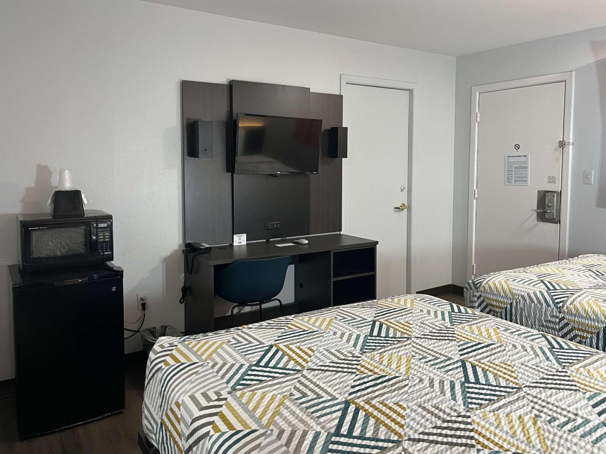 Motel 6 Artesia, Nm Eksteriør bilde