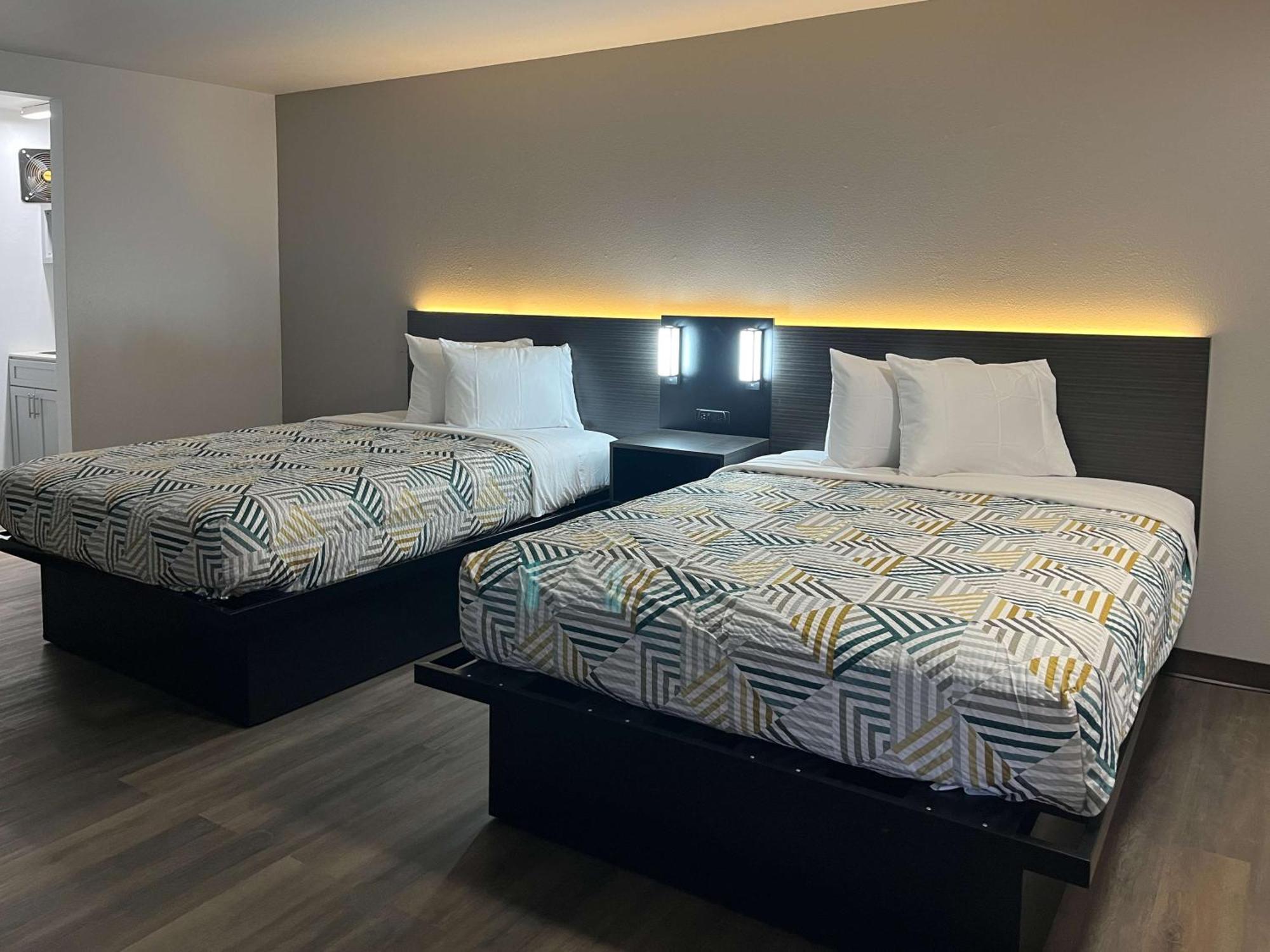 Motel 6 Artesia, Nm Eksteriør bilde